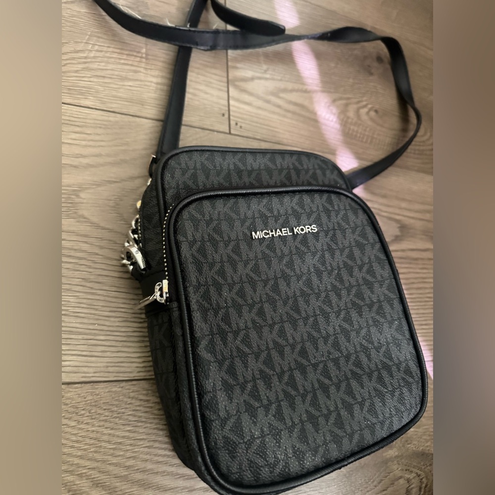 Michael Kors Gray and Black Crossbody Bag - Picture 2 of 11
